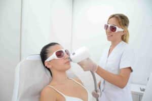 Depilación facial mujer